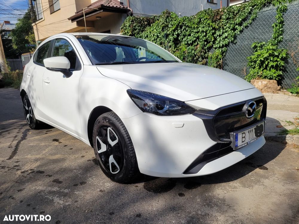 Mazda 2 e-SKYACTIV G 90 M HYBRID Center-Line - 3