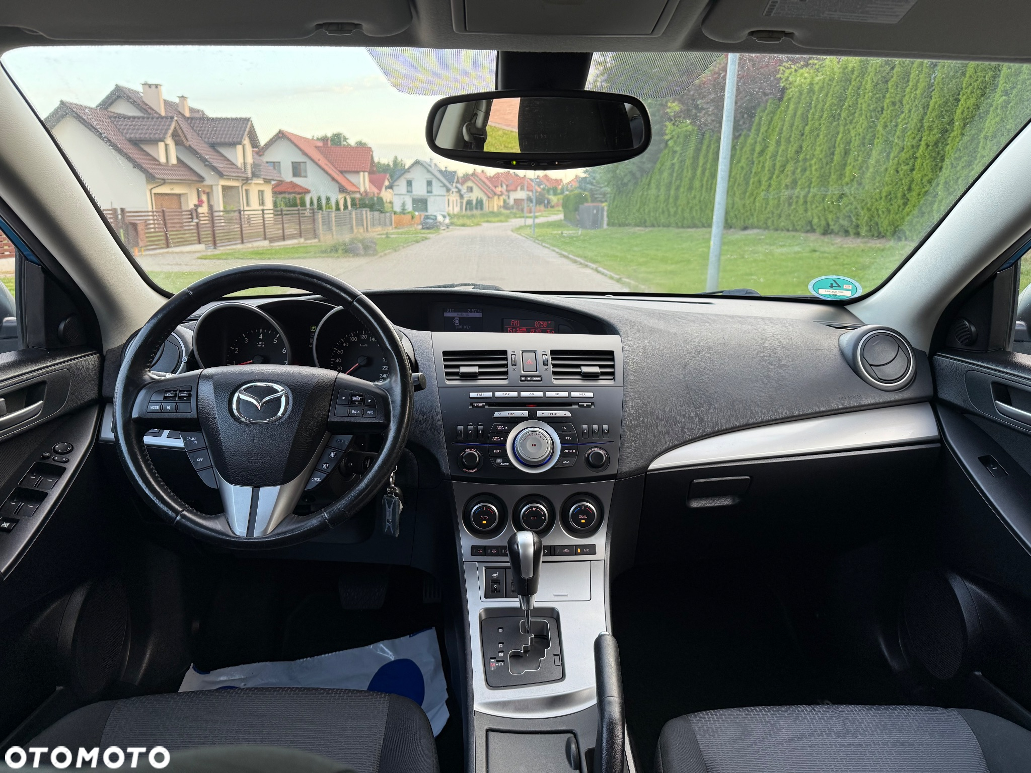 Mazda 3 - 6
