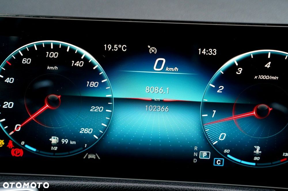 Mercedes-Benz GLB 250 4Matic 8G-DCT AMG Line Advanced Plus - 35