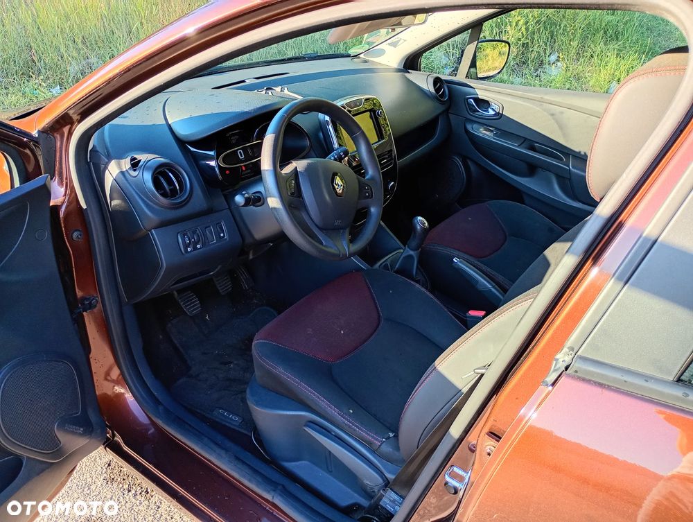 Renault Clio TCe 90 Limited - 18