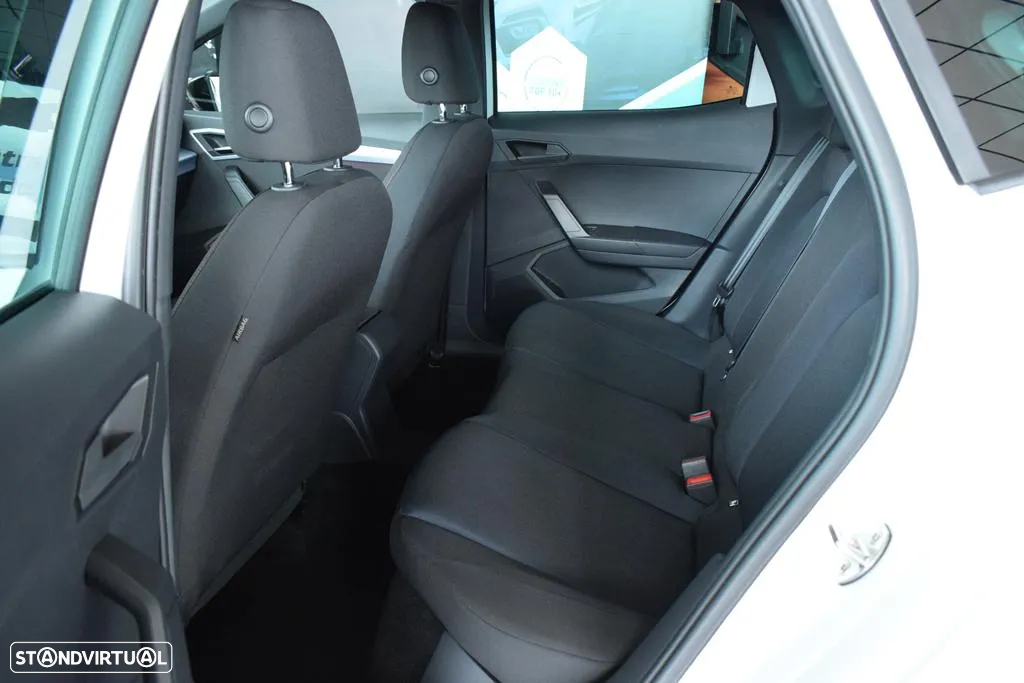 SEAT Ibiza 1.0 TSI FR - 33