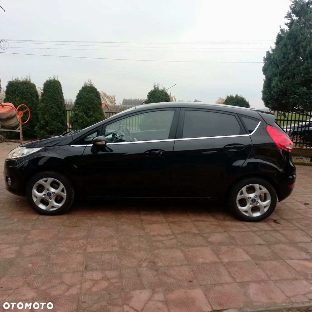 Ford Fiesta 1.25 Titanium - 12