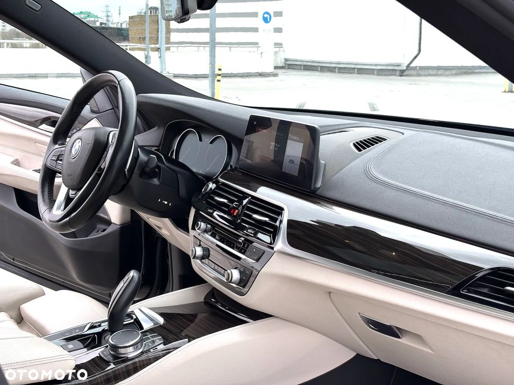 BMW Seria 6 640i xDrive Edycja M Sport - 22
