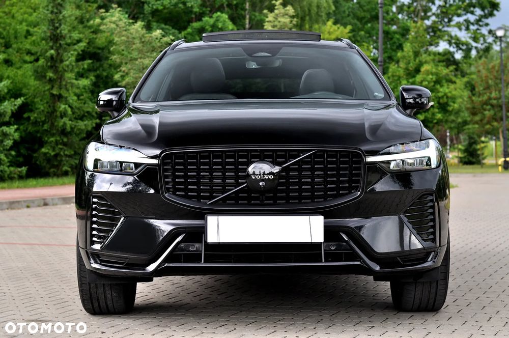 Volvo XC 60 B4 D AWD Ultimate Dark - 8
