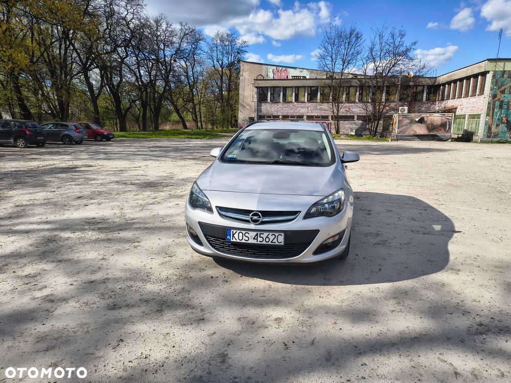 Opel Astra 1.4 Turbo Edition Sport - 2