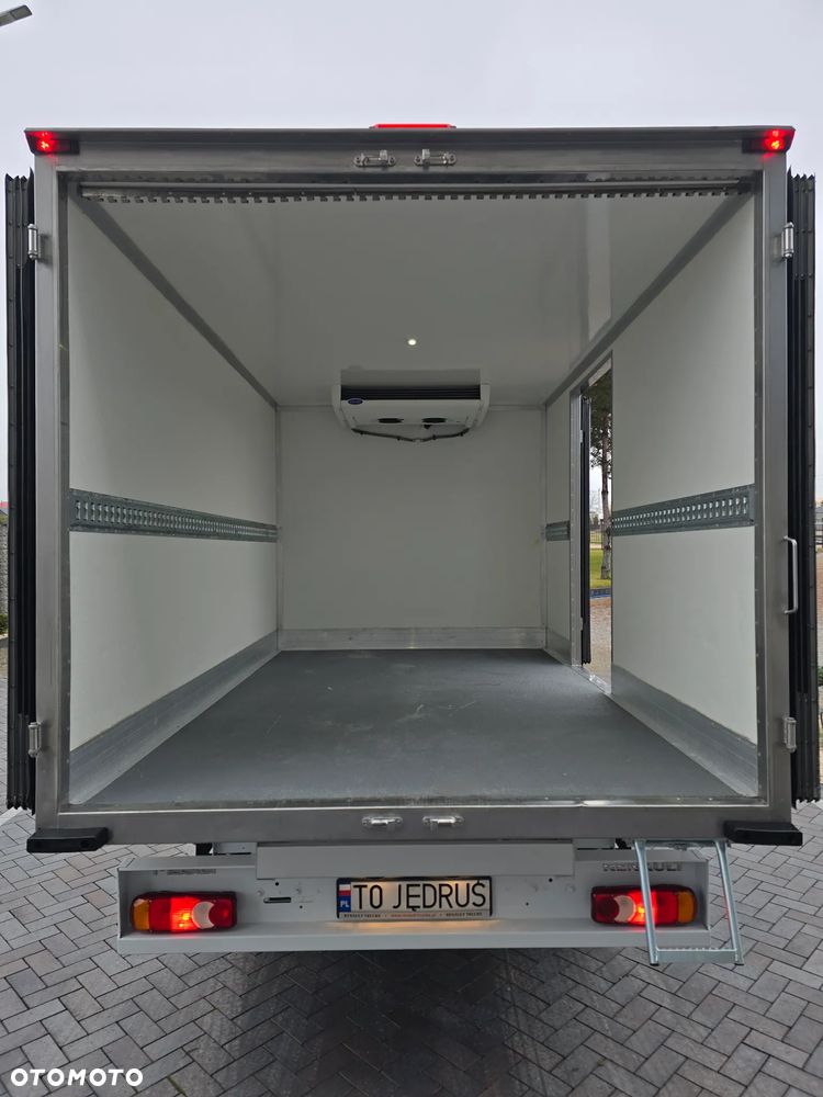 Renault MASTER IGLOOCAR -30*C +25*C ZANOTTI Z350 ŁADOWNOŚĆ 720Kg WZMOCNIONE TYLNE ZWIESZENIE 69 TYŚ Km SERWIS DO OSTATNIEGO Km ASO RENO NA GWARANCJI  BOGATA OPCJA WYPOSAŻENIA FOTEL KIEROWCY PNEŁMATYCZNY TEMPOMAT KLIMA HALOGENY KAMERA COFANIA SALON PL STAN NOWY NOWY NOWY - 3