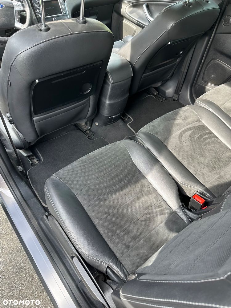 Ford S-Max 2.0 TDCi DPF Titanium X - 16