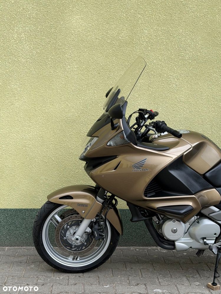 Honda NTV - 27