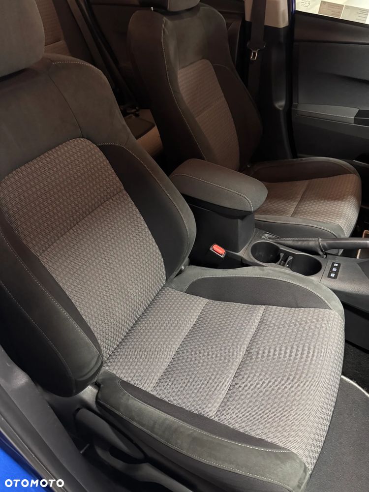 Toyota Auris - 5
