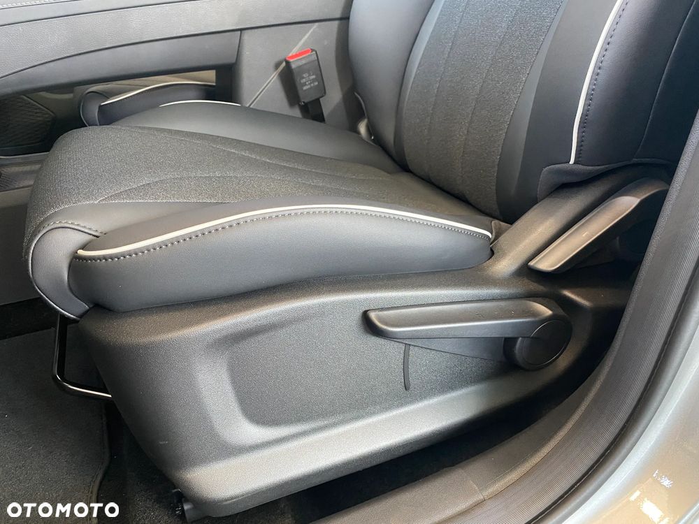 Omoda 5 1.6 T-GDI Comfort DCT - 26