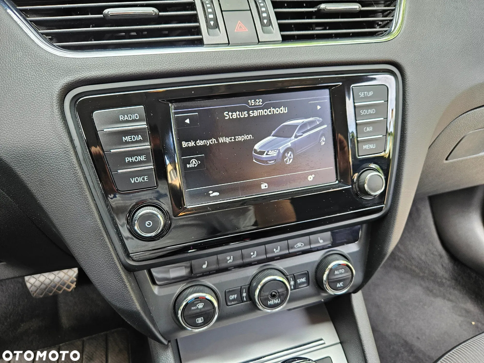 Skoda Octavia Combi 1.6 TDI (Green tec) DSG Style - 28