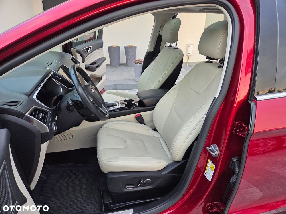 Ford Edge 2.0 EcoBlue Bi-Turbo 4x4 Vignale - 33