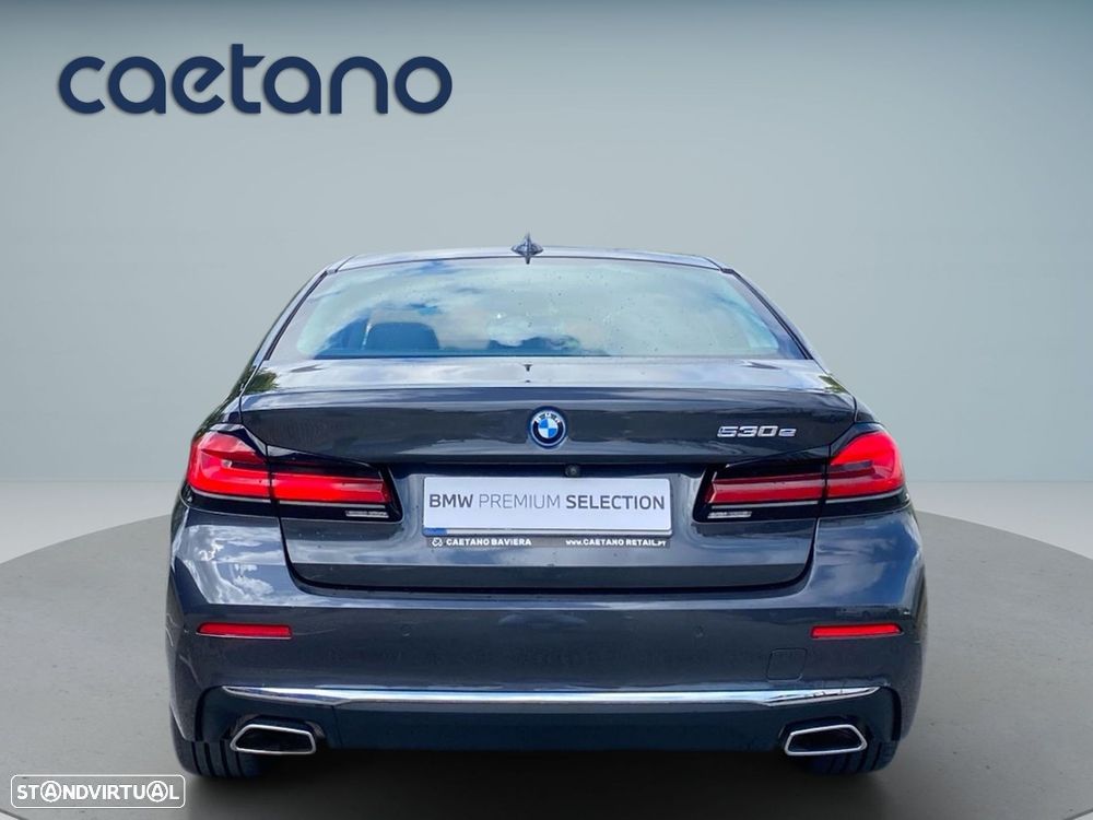 BMW 530 e Line Luxury - 21