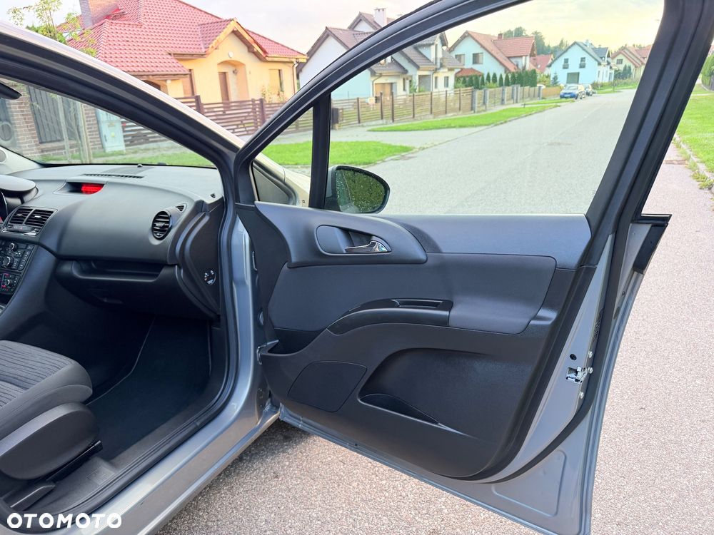 Opel Meriva - 10