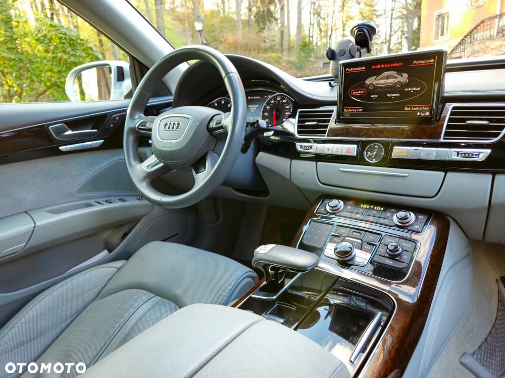 Audi A8 4.2 FSI L Quattro - 20