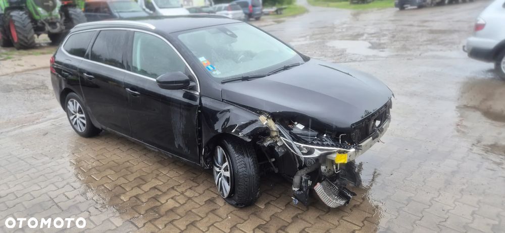 Peugeot 308 - 3