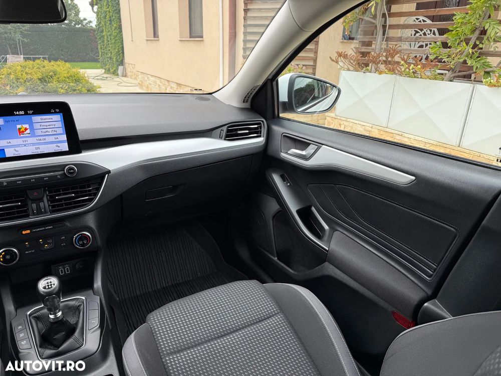 Ford Focus 1.5 EcoBlue Titanium Business - 11