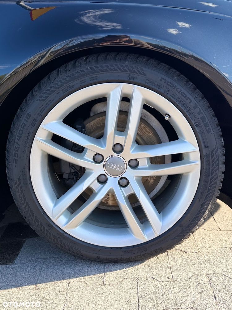 Audi A4 Avant 2.0 TDI DPF S line Sportpaket - 13