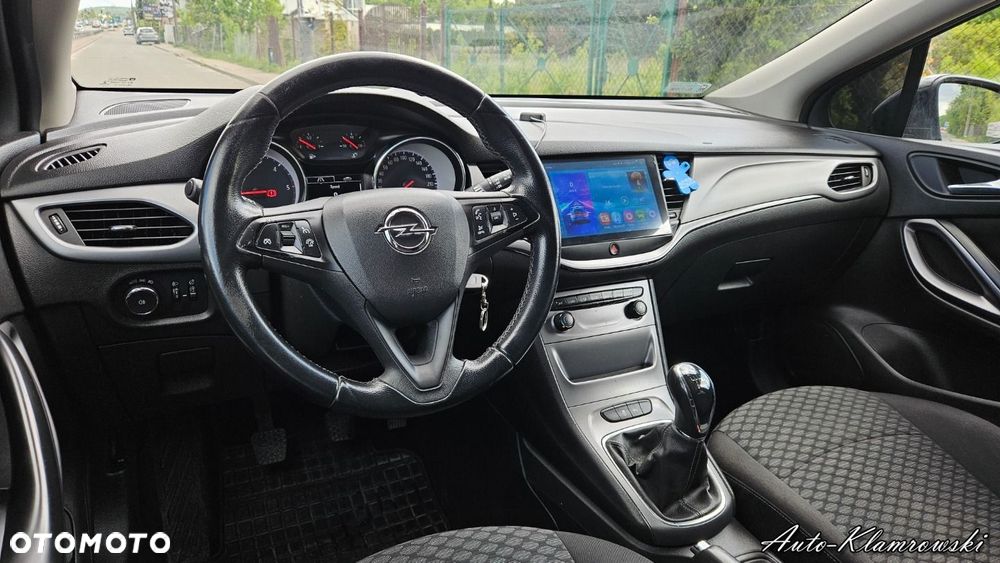 Opel Astra - 9
