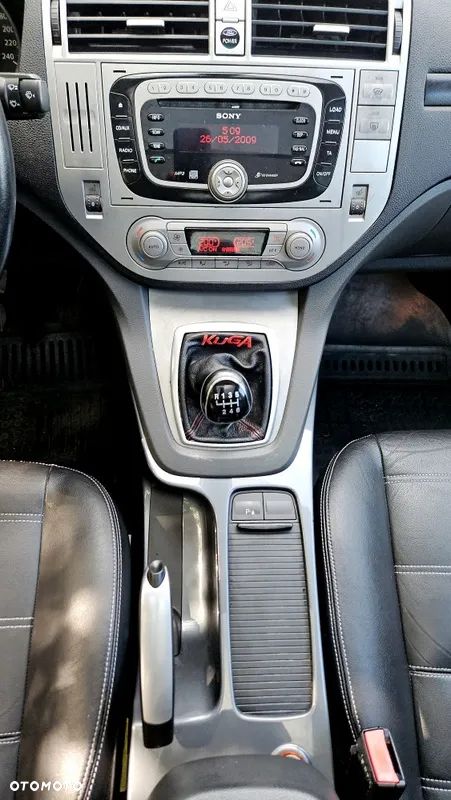 Ford Kuga 2.0 TDCi Titanium - 22
