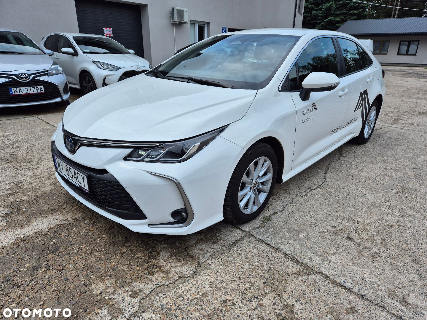 Toyota Corolla - 2