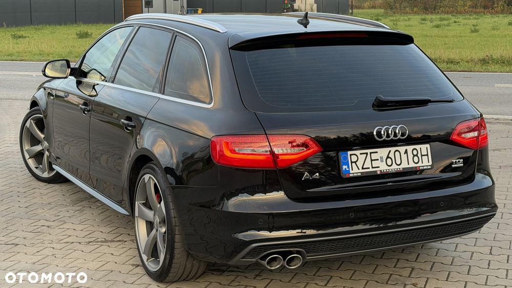 Audi A4 Avant 2.0 TDI DPF quattro S tronic S line Sportpaket - 15