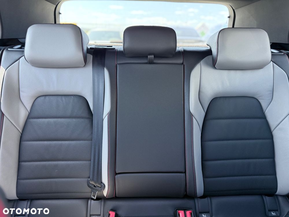 Volkswagen Golf VIII 2.0 TSI GTI DSG - 16