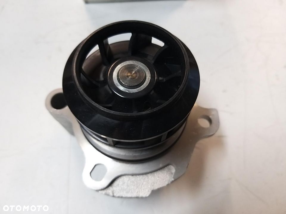 POMPA WODY AUDI A3, A4, A6, TT; SEAT ALHAMBRA, CORDOBA, IBIZA II, III, LEON, TOLEDO II; SKODA FABIA - 2