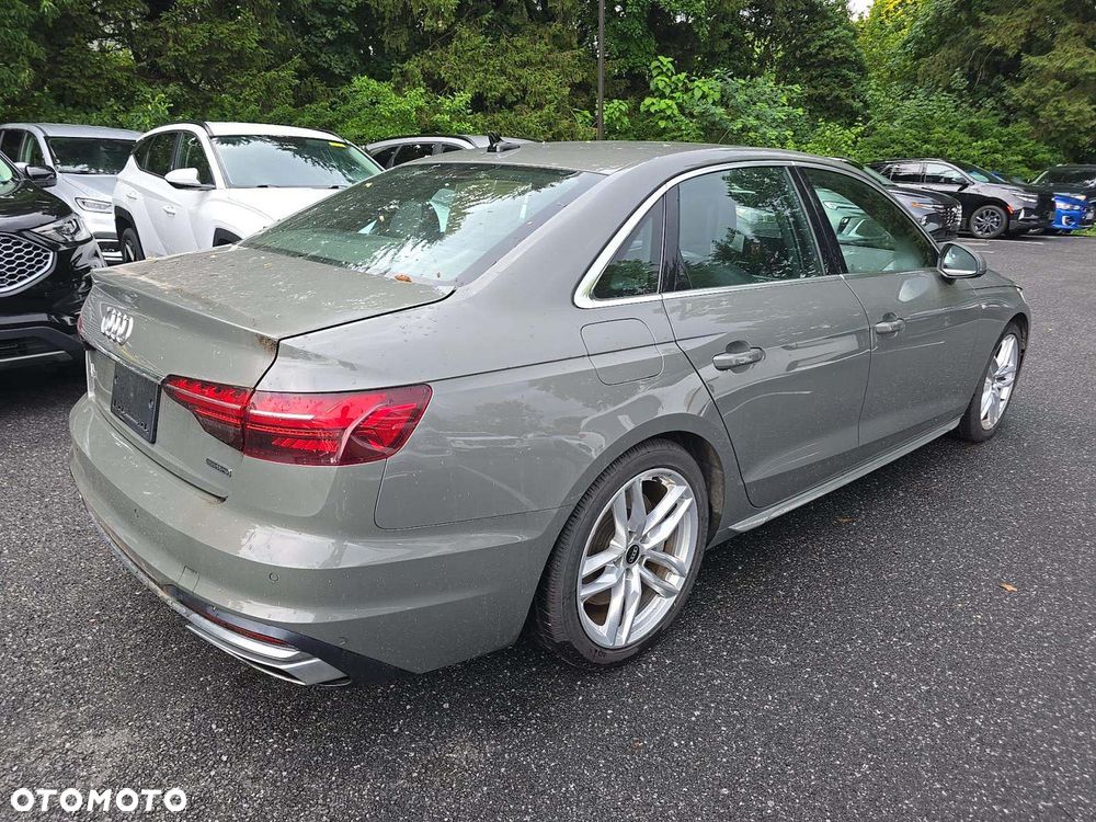Audi A4 Limousine 45 TFSI quattro S tronic S line - 4