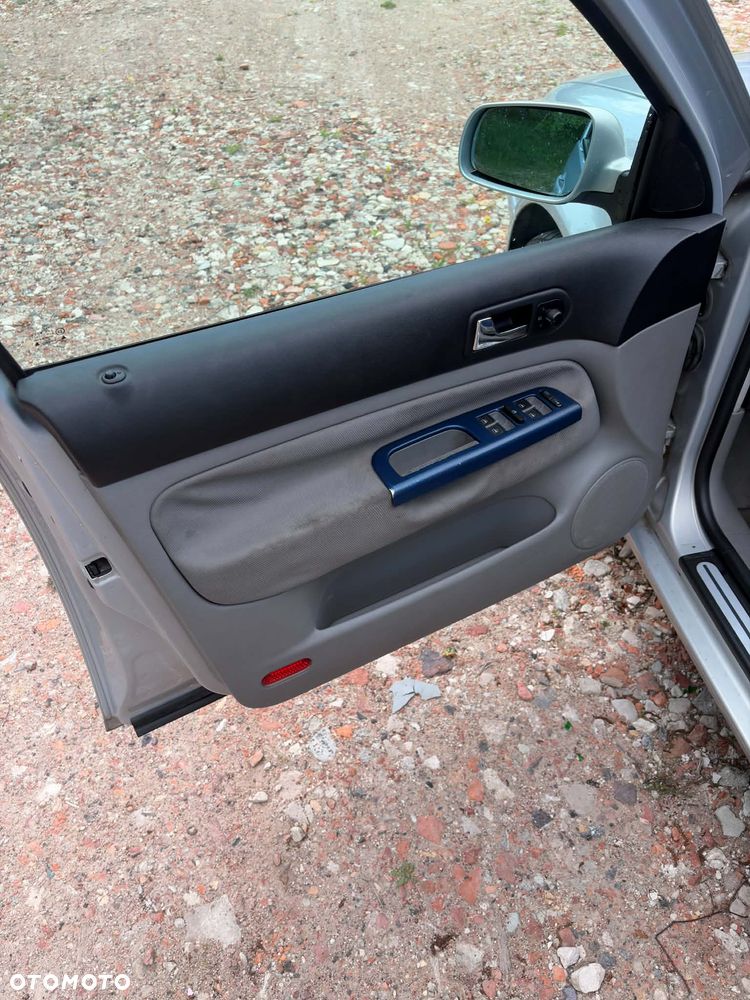 Volkswagen Golf 2.0 Highline - 16