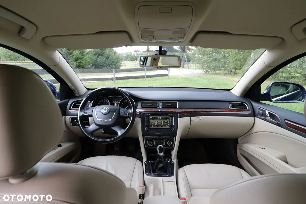 Skoda Superb 2.0 TDI 4x4 Comfort - 20