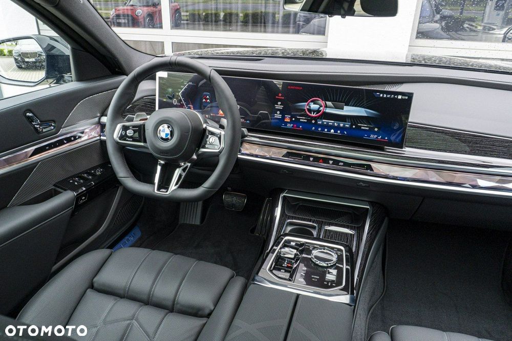 BMW Seria 7 - 22
