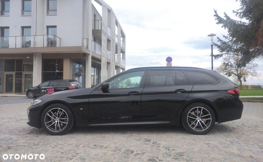 BMW Seria 5 520d xDrive M Sport sport - 16