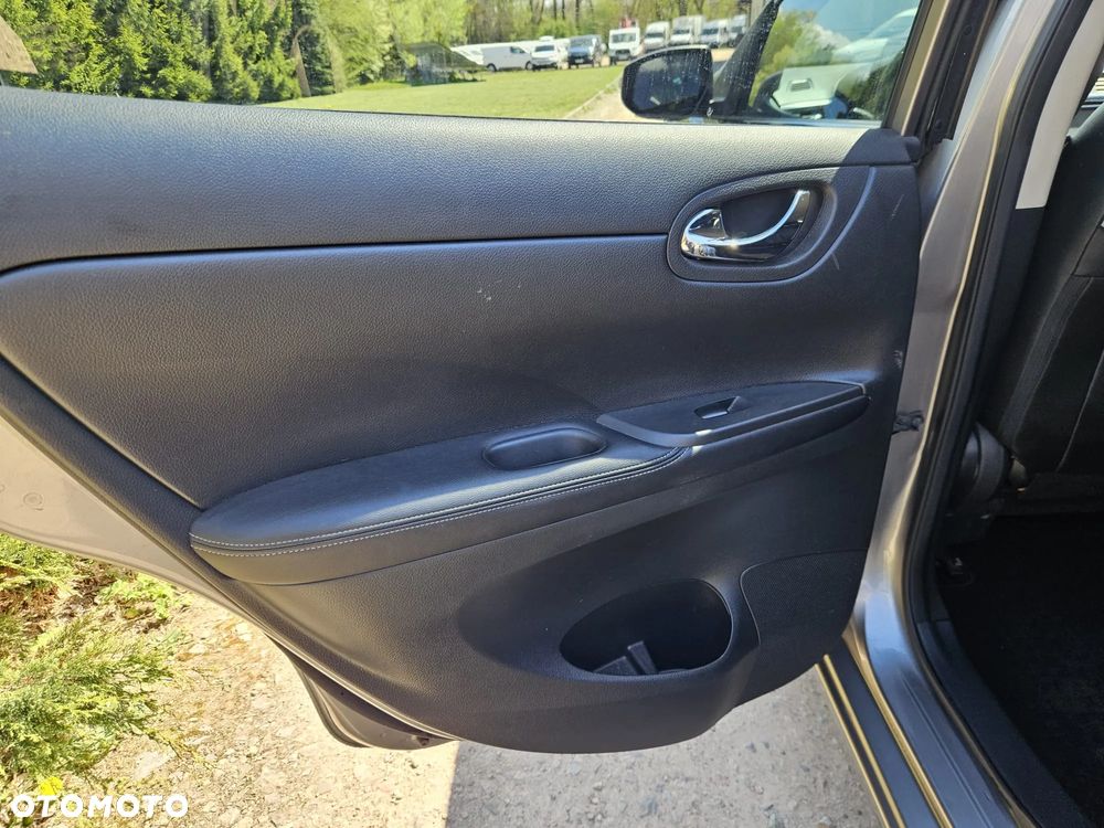 Nissan Pulsar 1.5 dCi Tekna EU6 - 17