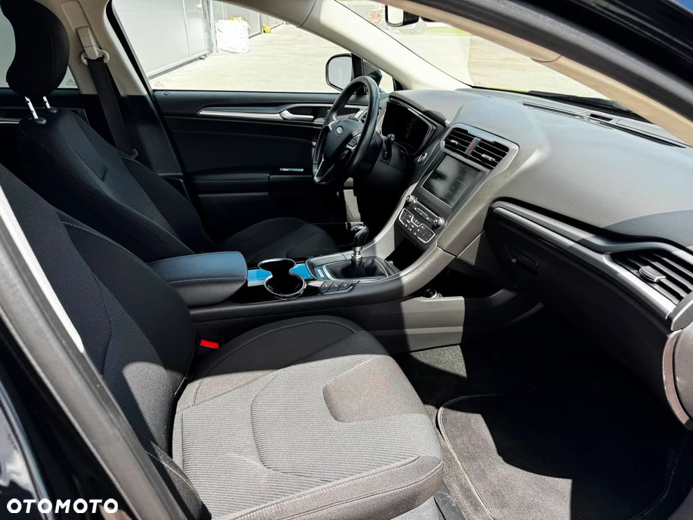 Ford Mondeo 2.0 TDCi STart-Stopp Titanium - 20
