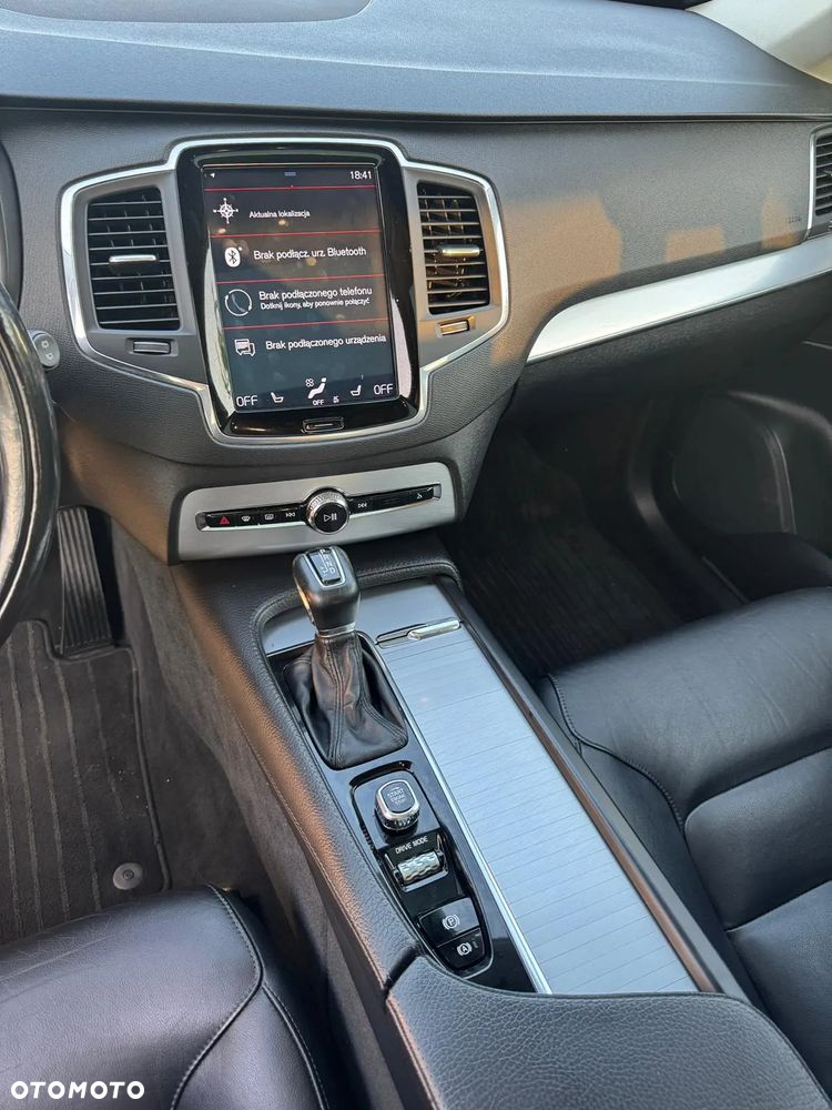 Volvo XC 90 T5 AWD Inscription 7os - 18