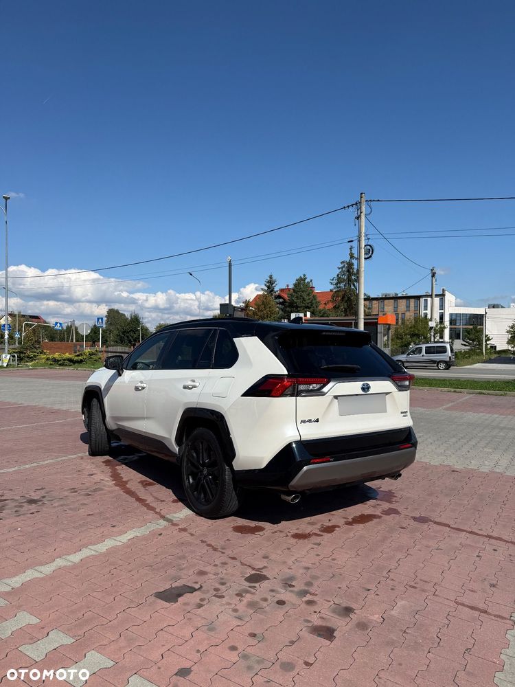 Toyota RAV4 - 4