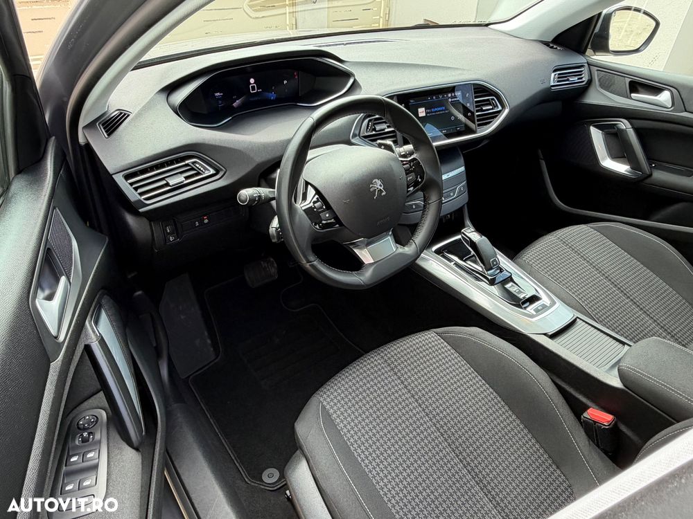 Peugeot 308 BlueHDi FAP 130 EAT8 Stop & Start Allure Pack - 12