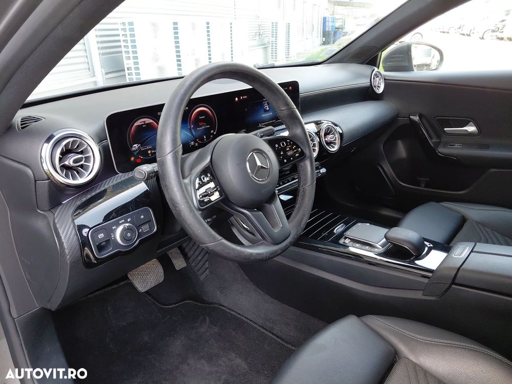 Mercedes-Benz A 180 d 7G-DCT Progressive - 18