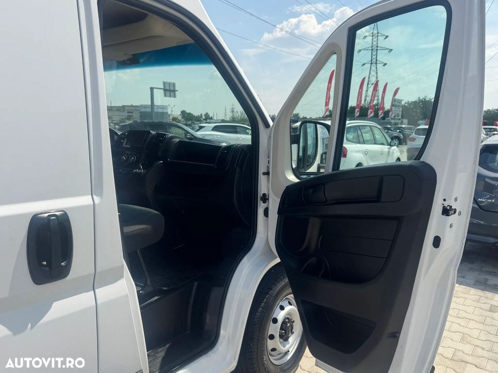 Fiat Ducato 35 Furgon L3H3 2.2 MultiJet - 18