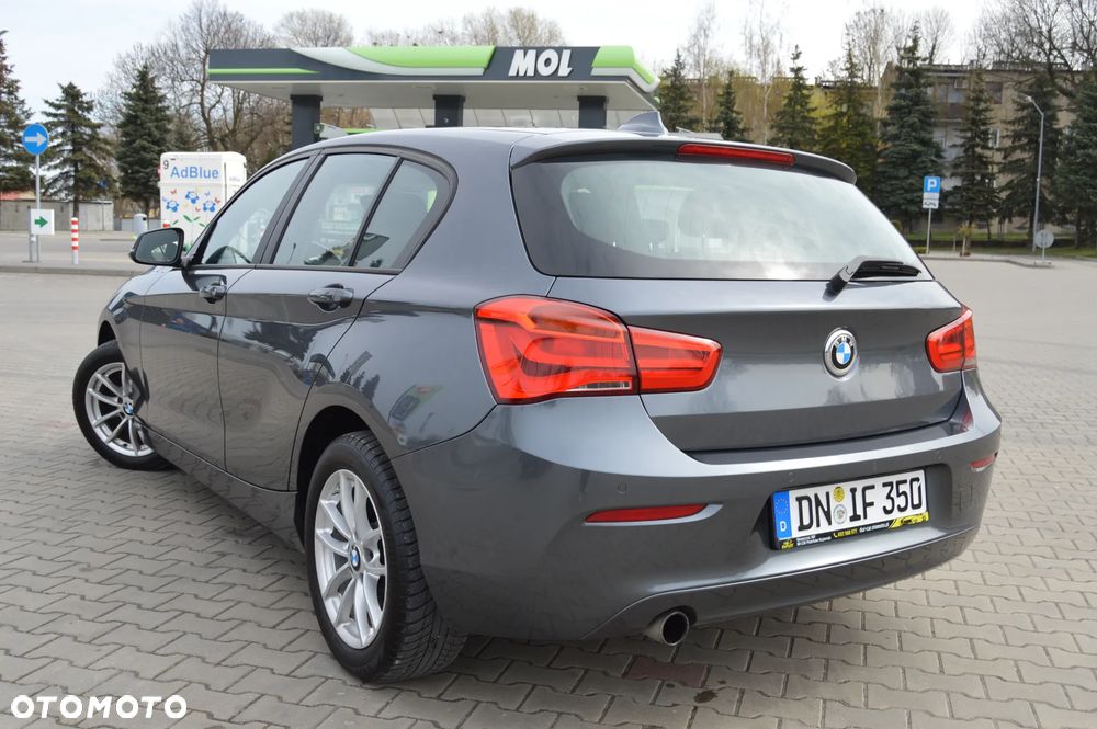 BMW Seria 1 118i Sport Line - 19