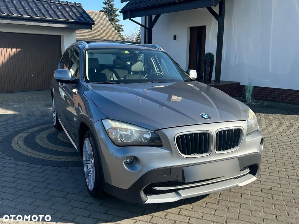 BMW X1 sDrive18d xLine - 1