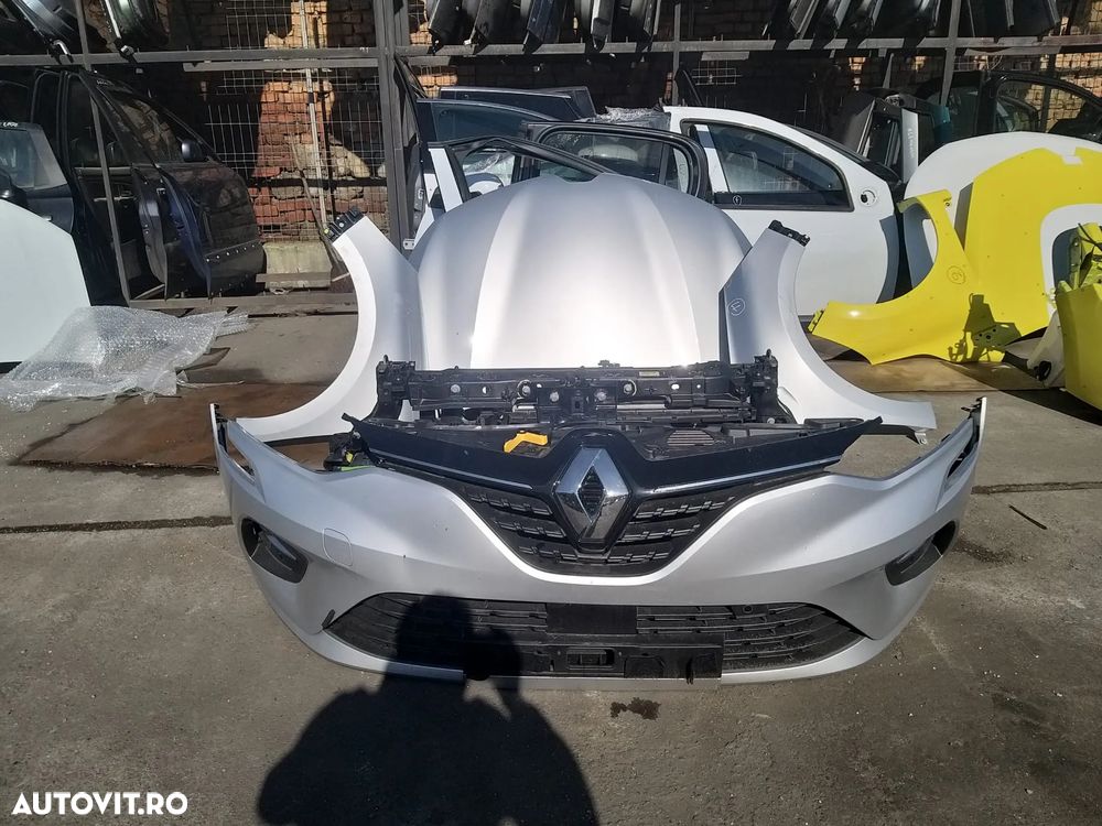 Vand Fata Completa Fara Farurui pentru Renault Clio 5 din 2021 , 1.0 Benzina - 1