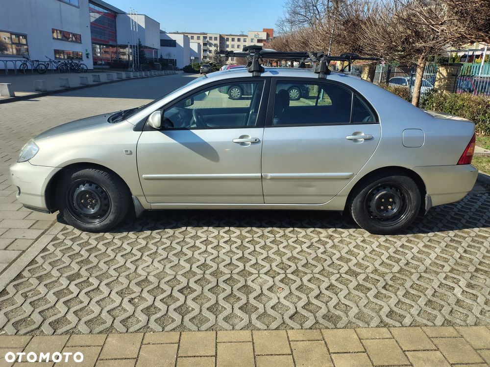Toyota Corolla 1.6 VVT-i Sol - 1