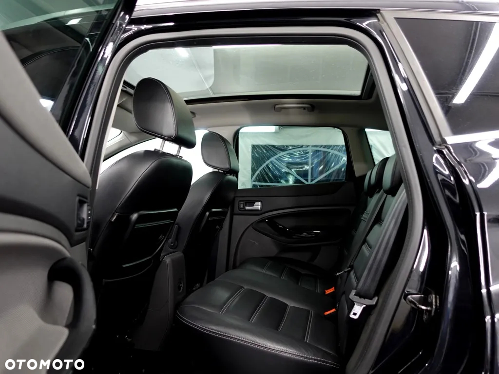 Ford Kuga 2.0 TDCi 4WD Titanium - 19