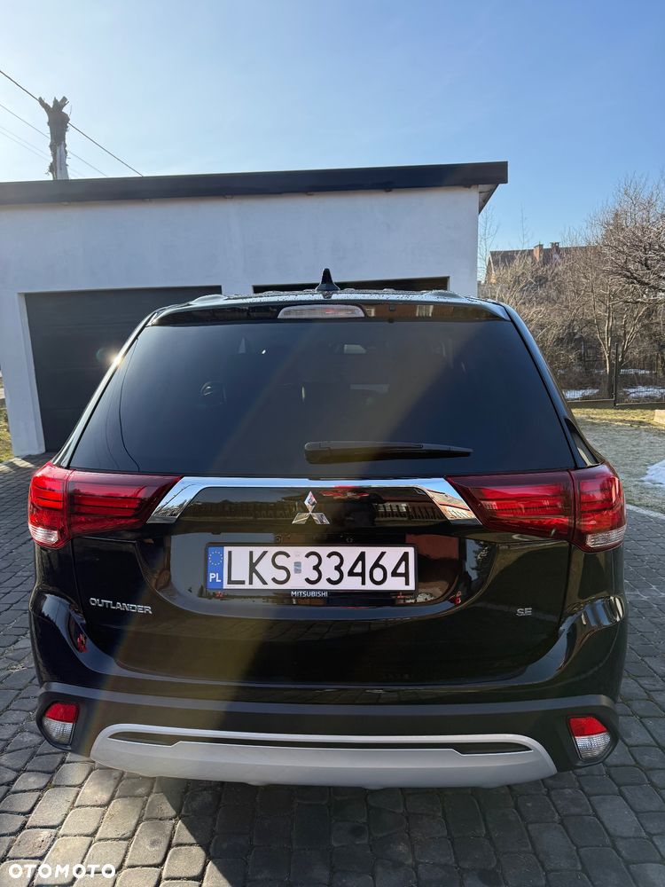 Mitsubishi Outlander - 6