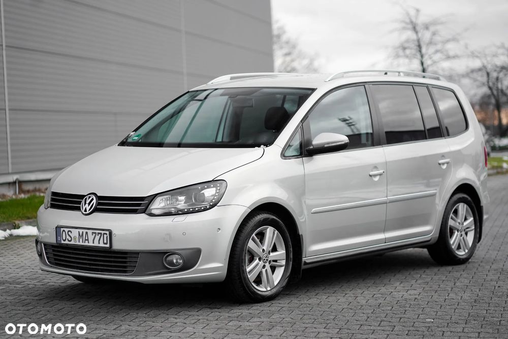 Volkswagen Touran 2.0 TDI DPF DSG R-Line Edition - 2