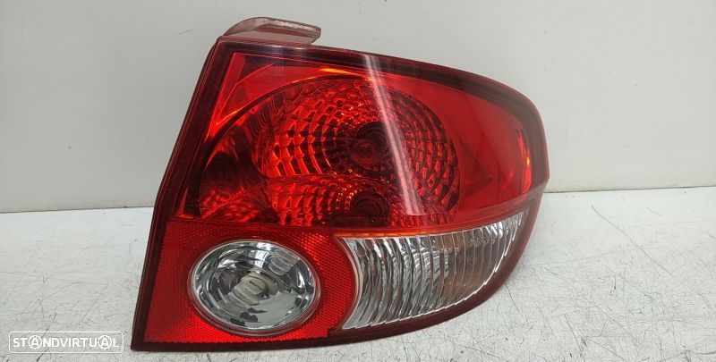 Farolim Tras Direito Painel Stop Hyundai Getz (Tb) - 1