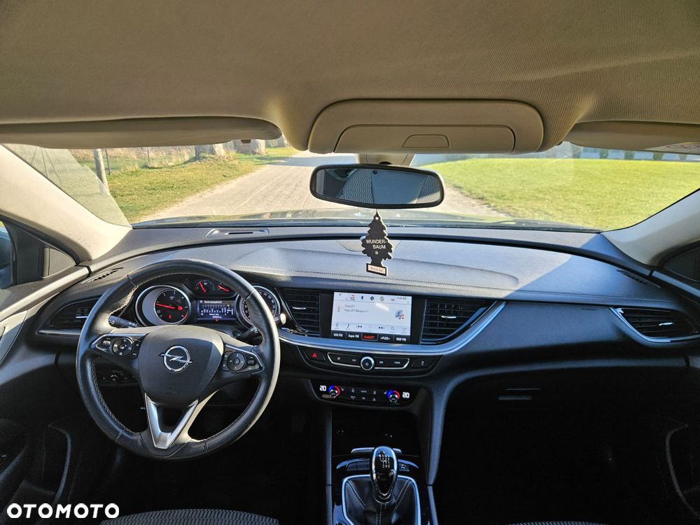 Opel Insignia - 9
