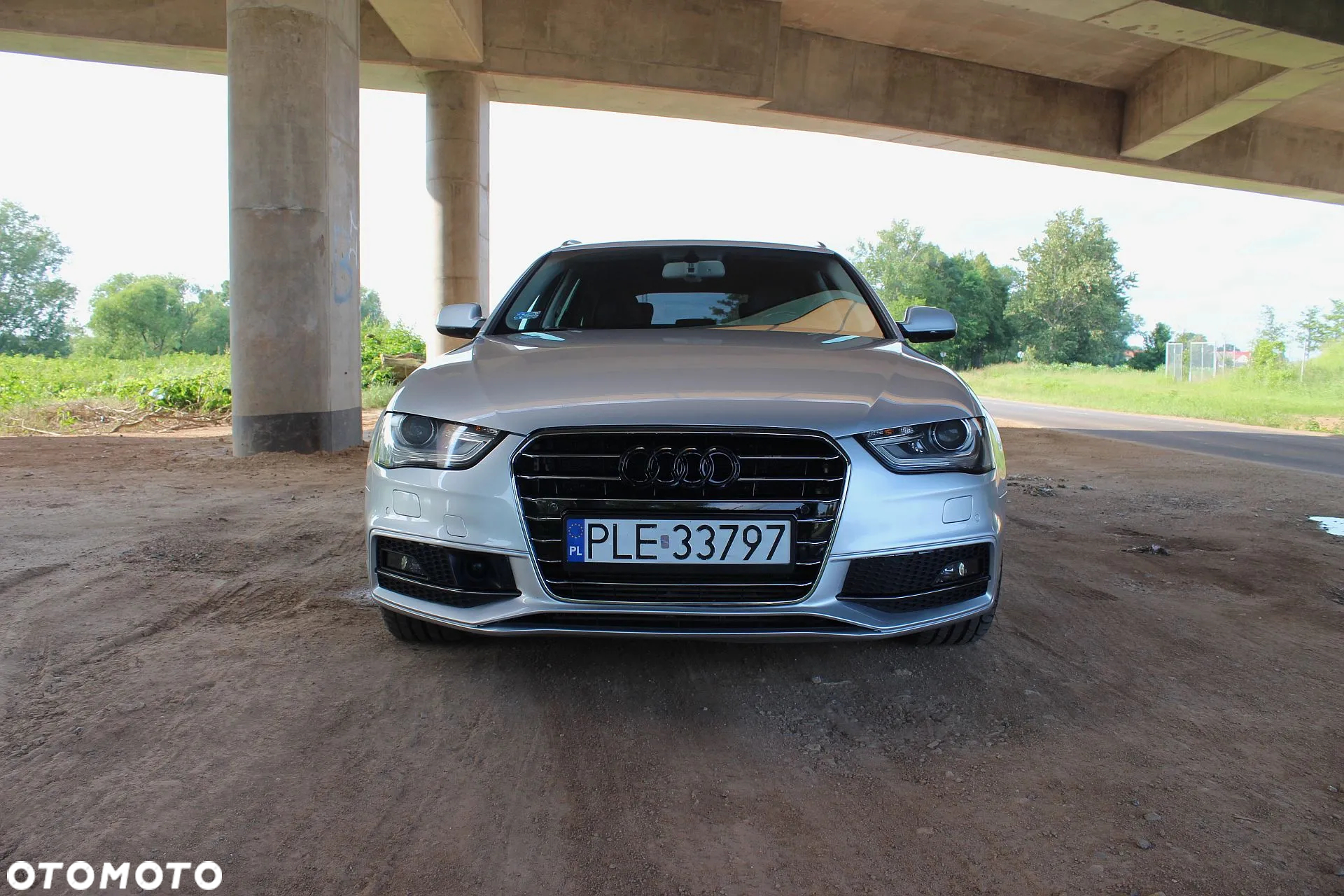 Audi A4 Avant 2.0 TDI DPF quattro S line Sportpaket - 2